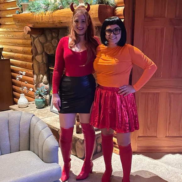 Red Thigh High Over the Knee Boots - 8.5 - Picture 12 of 13